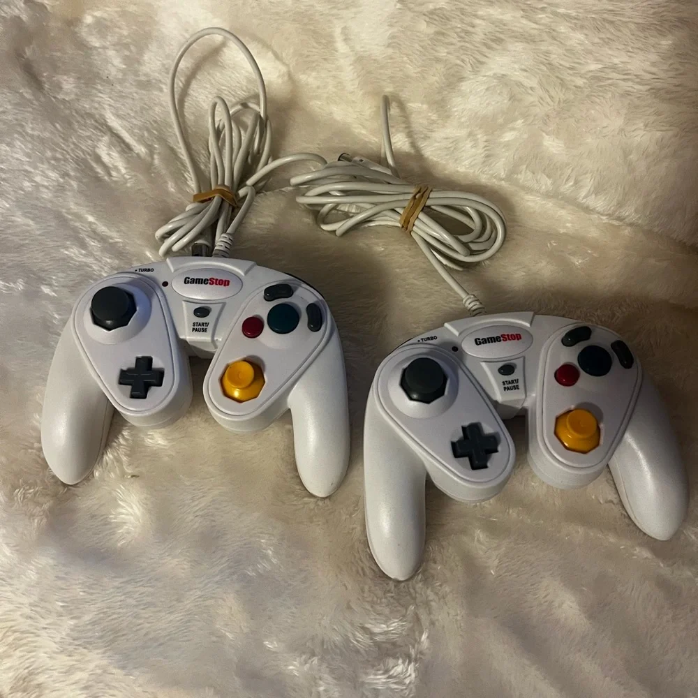 Gamestop Nintendo Gamecube Controllers Wired Wii